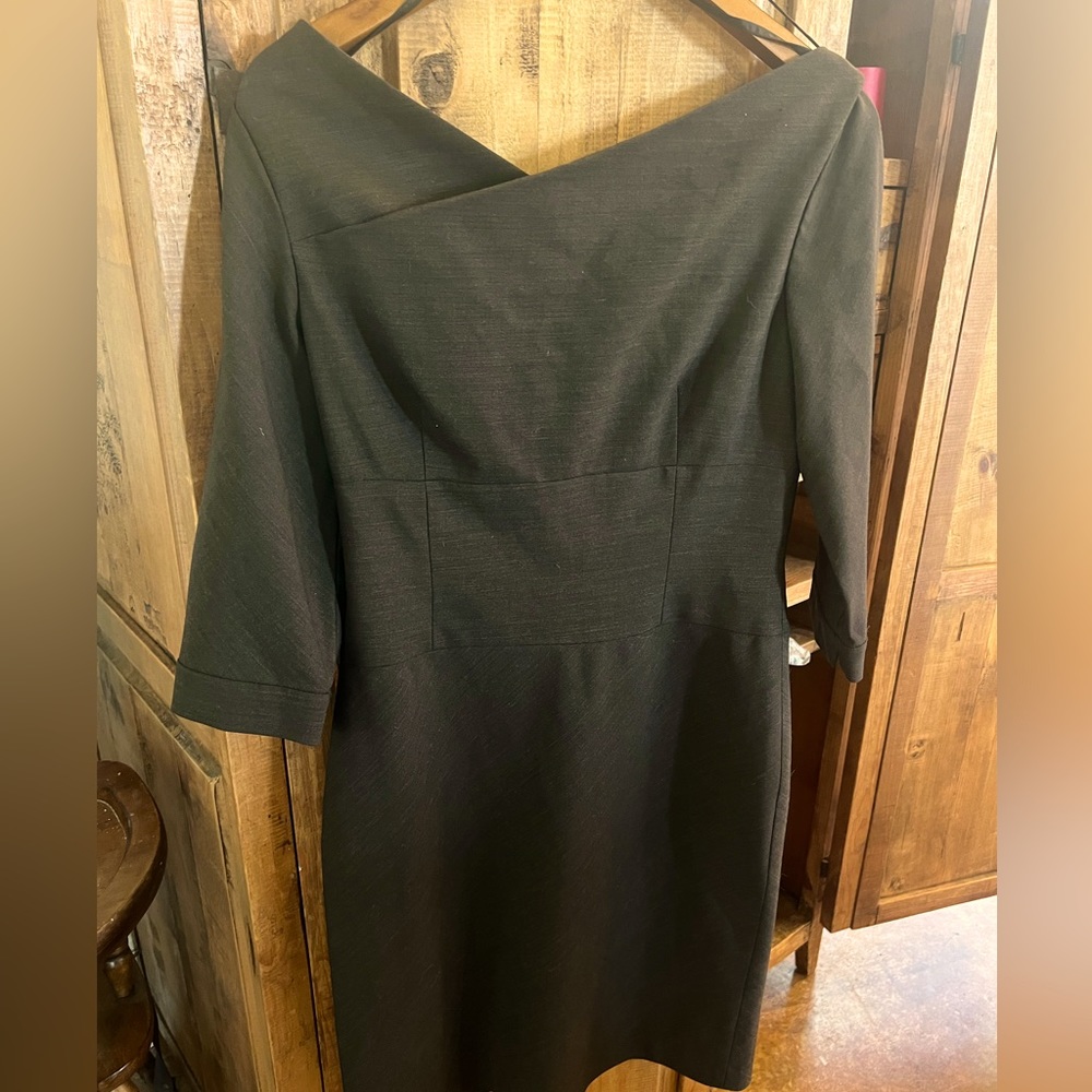 Tahari for Bloomingdale’s size 6